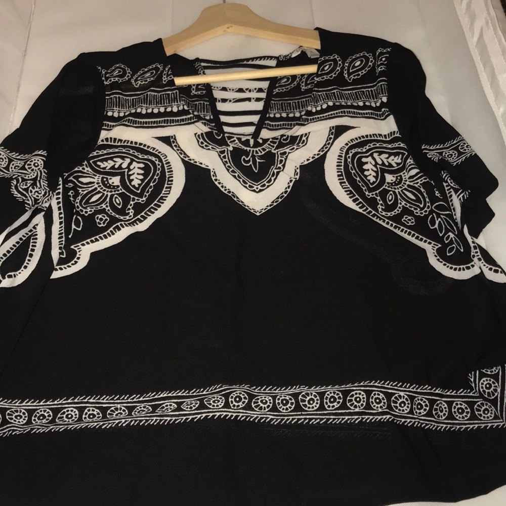 Black & White blouse